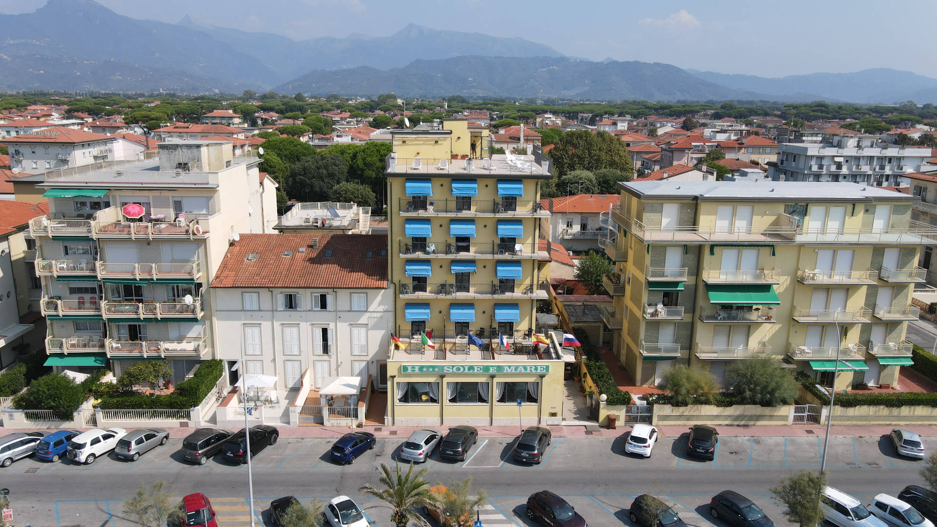 Hotel Sole e Mare - Hotel 3 Stelle frontemare a Lido di Camaiore